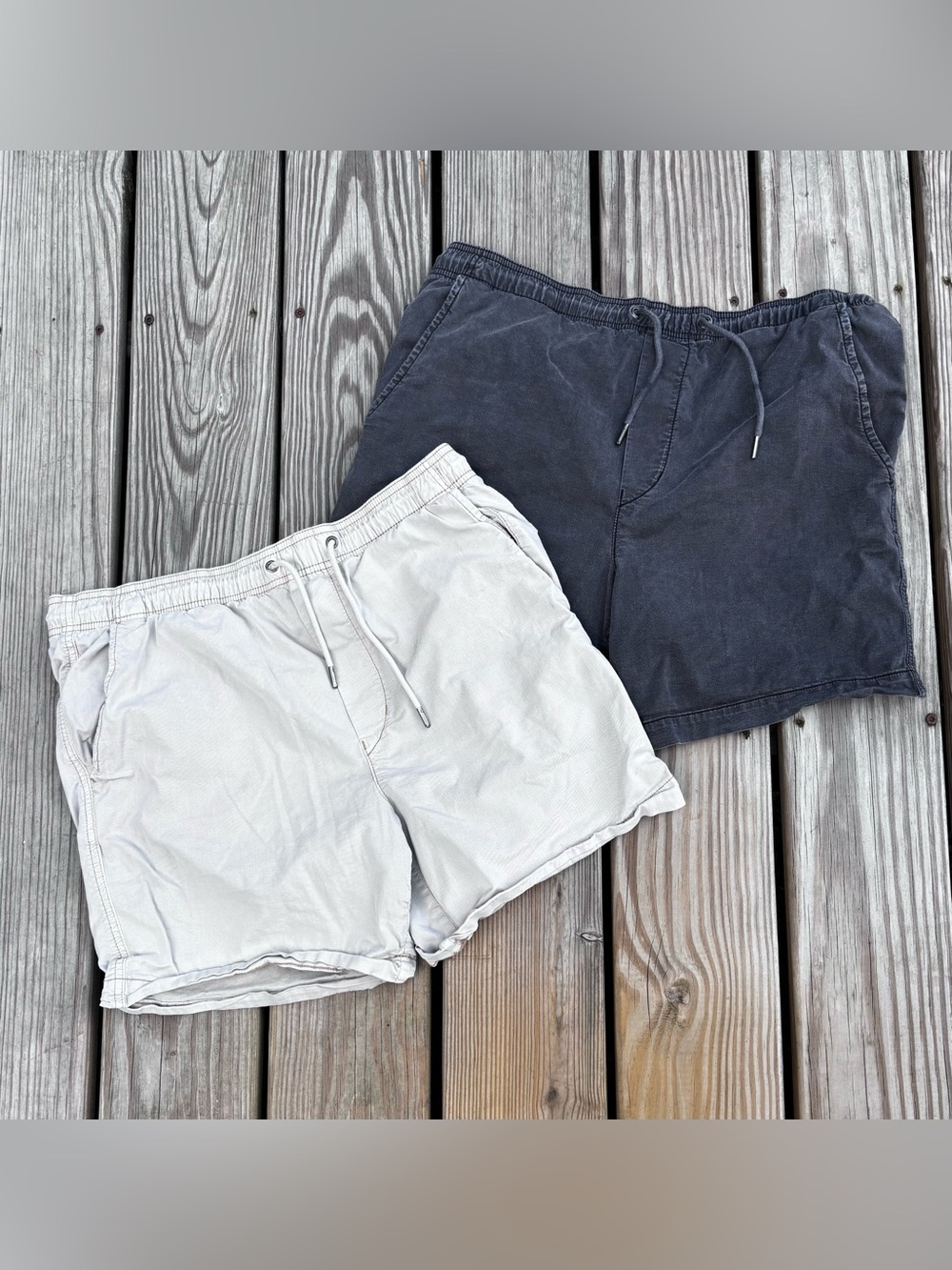 Men’s American Eagle Flex Lived In Trekker Fit Shorts Lot 2 pair Size Medium EUC